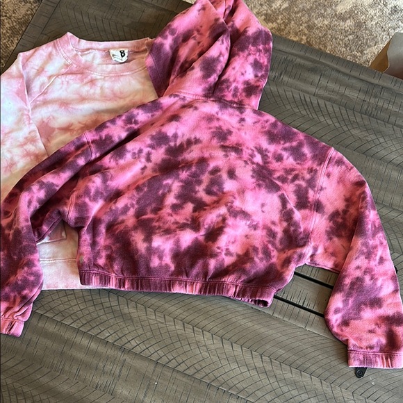 Bundle of 2 Sweatshirts- Zella and 8 Pink Tie-Dye Kids Sweatshirts - Picture 6 of 9